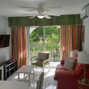 https://marchabell-by-the-sea-e22.hotelsochorios.net